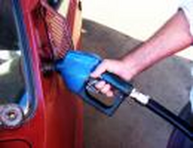 W lipcu litr benzyny może kosztować nawet 5,4 zł.