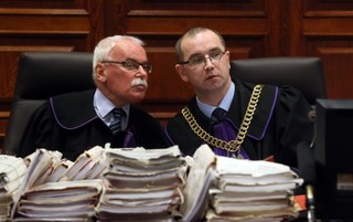 Akt oskarżenia w sprawie organizacji lotu do Smoleńska: Niedopełnienie obowiązków koordynacji i nadzoru przez Arabskiego