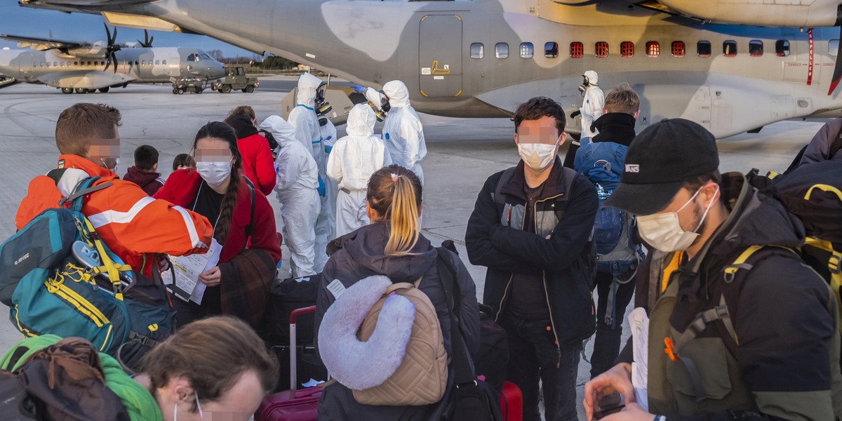 Pod koniec grudnia w Wuhan wybuchła epidemia