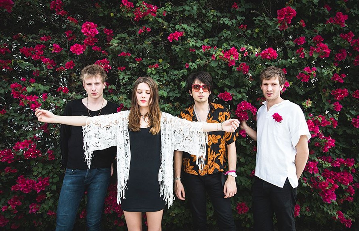 Głośni debiutanci z Wolf Alice zagrają w Polsce