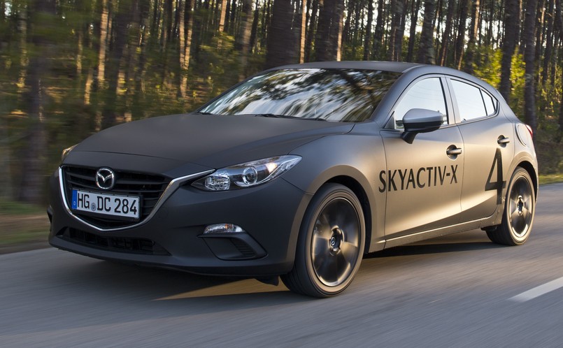 Mazda testuje technologię Skyactive-X