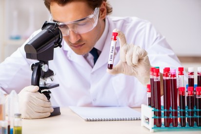 Pajzsmirigybetegségre gyanakszik? A TSH mellett ezt is ellenőritesse a laborral