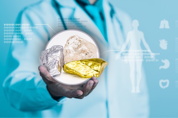 Plemeniti metali gube vrednost: Zlato ispod 4.700 dolara, evo koji su uzroci pada cena