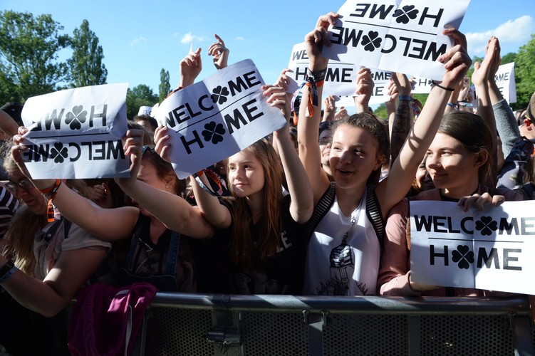 Publiczność podczas pierwszego dnia Orange Warsaw Festival 2017 w Warszawie