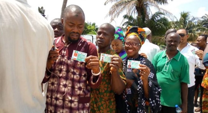 Voters on a queue (Illustration)