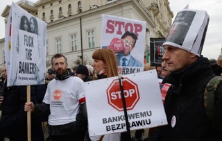 Warszawa: Protest frankowiczów przeciwko bierności władz w ich sprawie