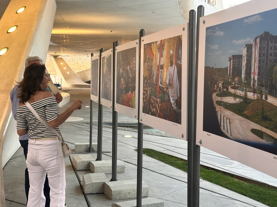 Vizuelni dijalog između dva grada i dve kulture kroz objektive fotografa Nemanje Jovanovića i Džordža Haralambusa