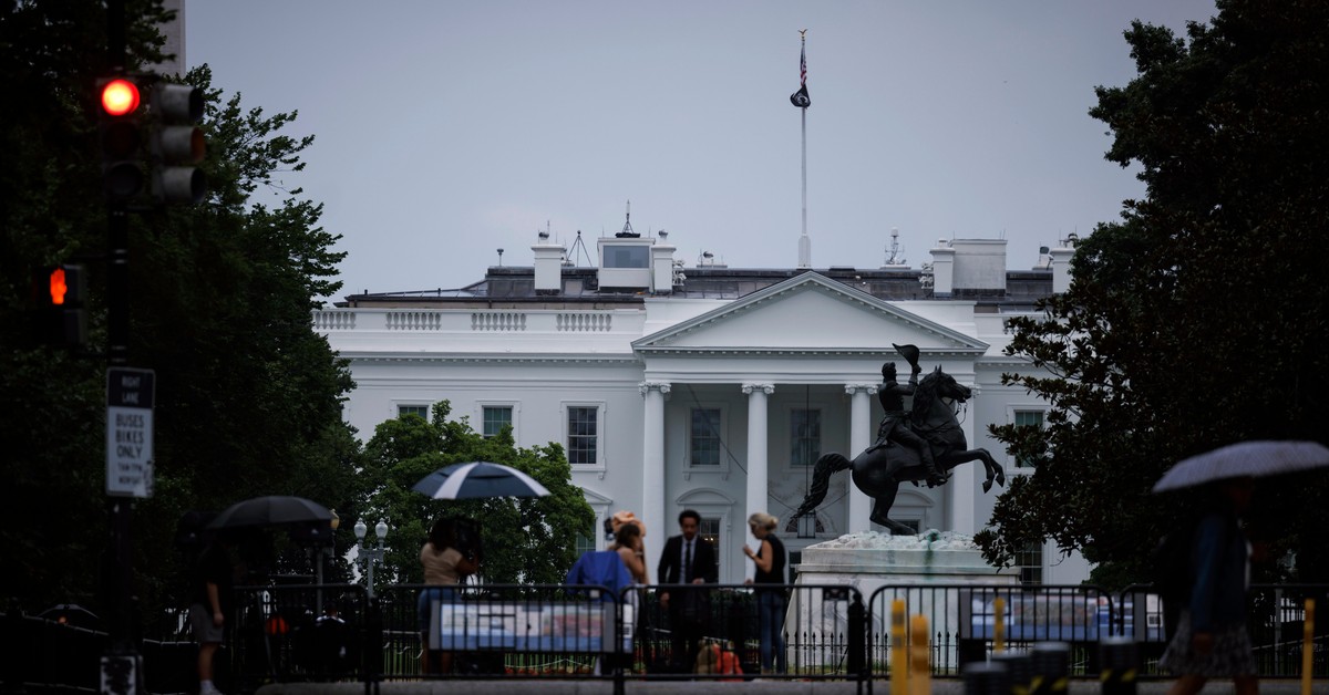 Trump zacznie rządy od 100 rozporządzeń. Oto obszary, których dotkną