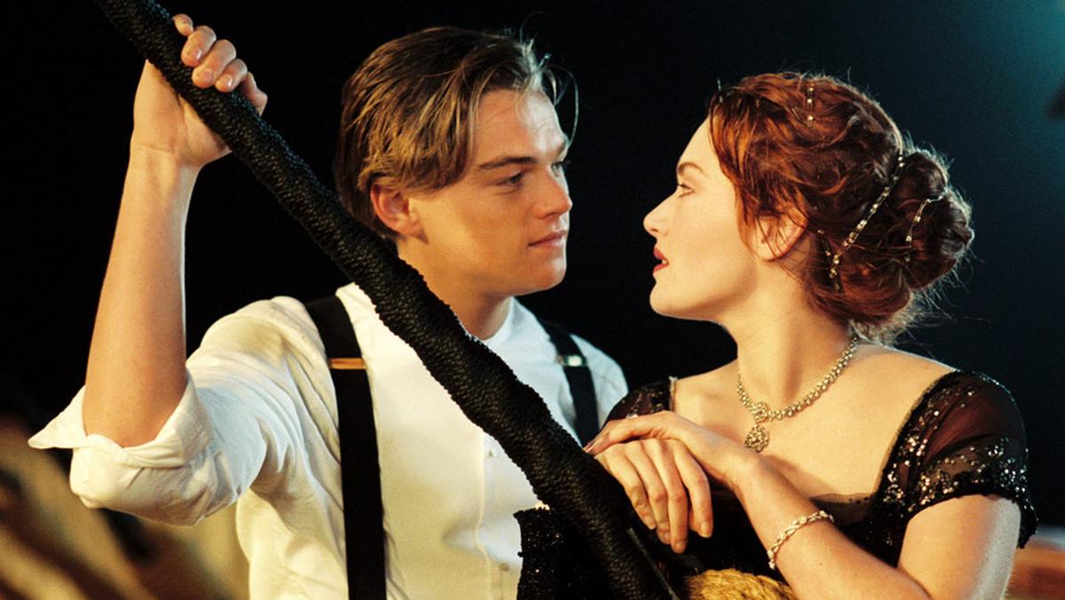 Leonardo DiCaprio i Kate Winslet w Titanicu