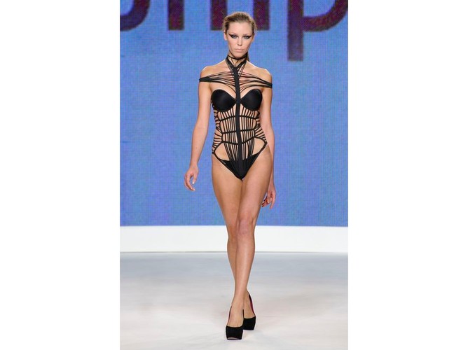 Triumph szalonej bielizny: niezwykłe projekty bielizny wyróżnione podczas światowego finału Triumph Inspiration Award 2010