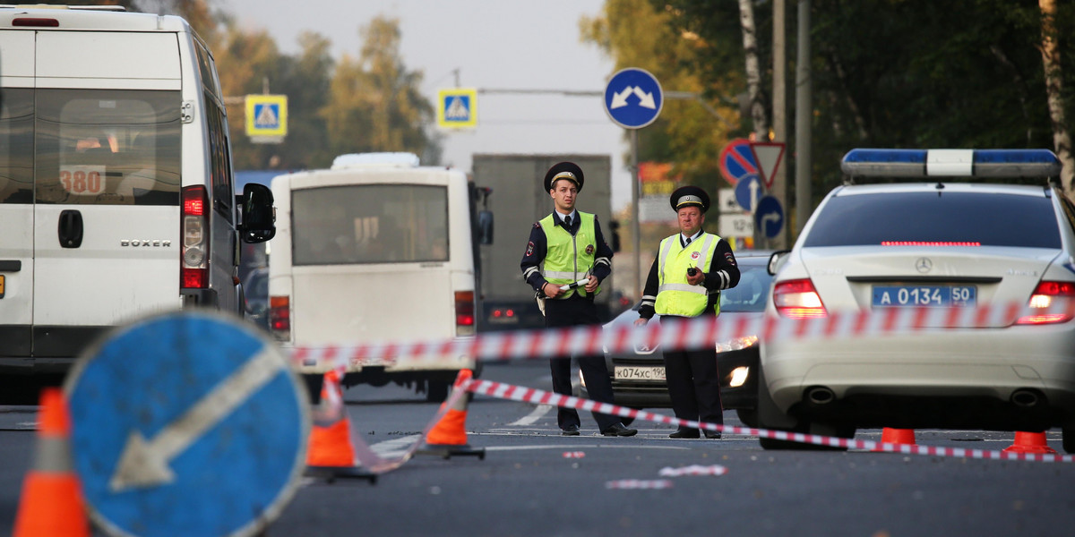 17 września dwóch mężczyzn zaatakowało posterunek policji