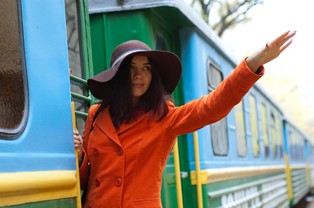 Polki wolałyby poprawić kompetencje zawodowe niż wygląd