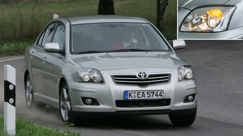 Toyota Avensis II (2003-08) 1.8