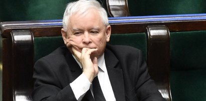 Prezes PiS zapobiega buntowi. Co zrobił?