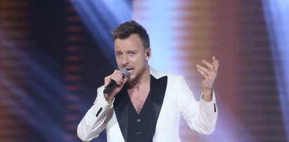 Piotr Kupicha ma gest. Podarował swojej mamie hojny prezent. "Rodzice nie mieli na to pieniędzy"