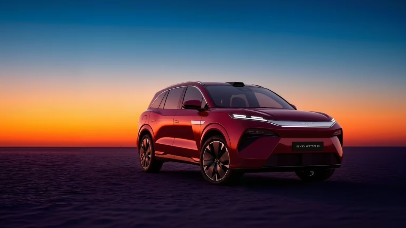 BYD va lansa în Europa un SUV electric de 7 locuri care se încarcă în doar 9 minute și are o autonomie de peste 600 de kilometri