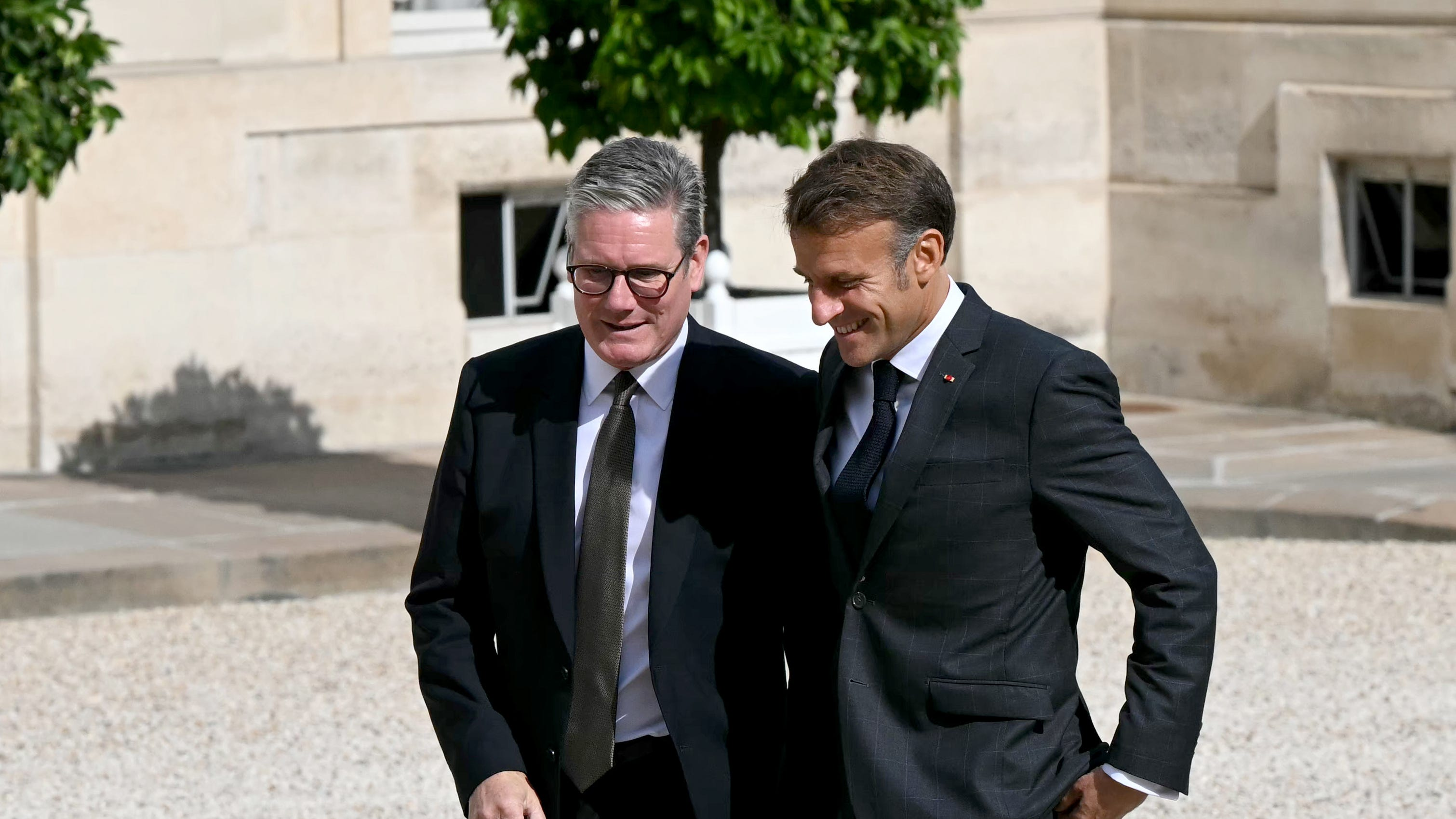 No 10 says PM's Europe 'reset' is changing French tactics on small boats