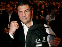 "Rocky" chce znów walczyć z "Tygrysem"