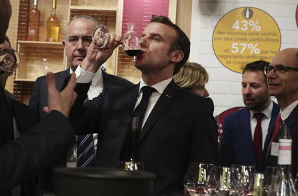 Prezydent Francji pije wino codziennie. Dlaczego nad Loarą nie ma trzeźwego stycznia?