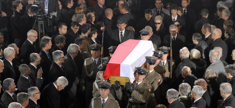 Wnukowie żegnają Mazowieckiego: Na razie, dziadku. Pa...