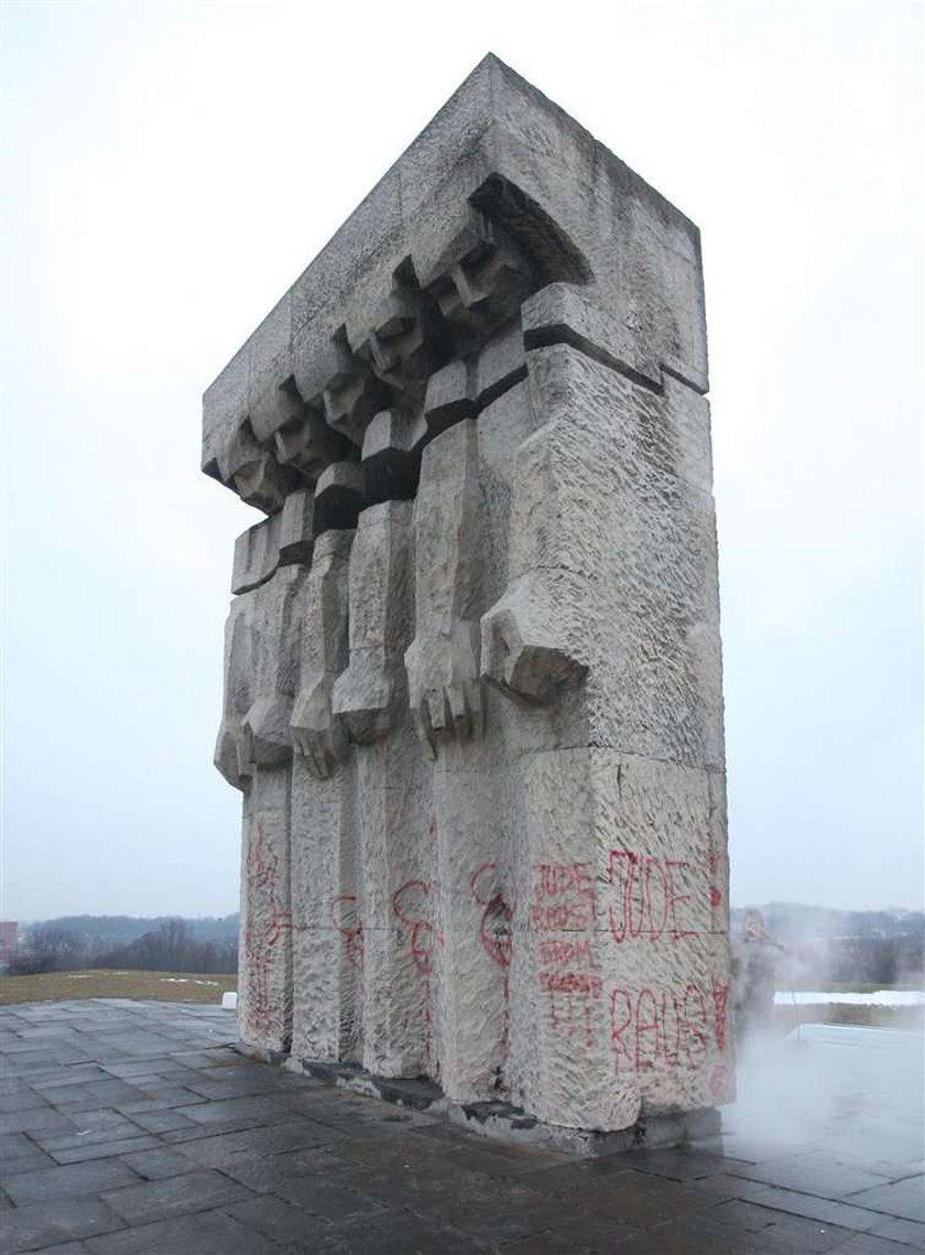 Skandal w Krakowie po ataku neofaszytów