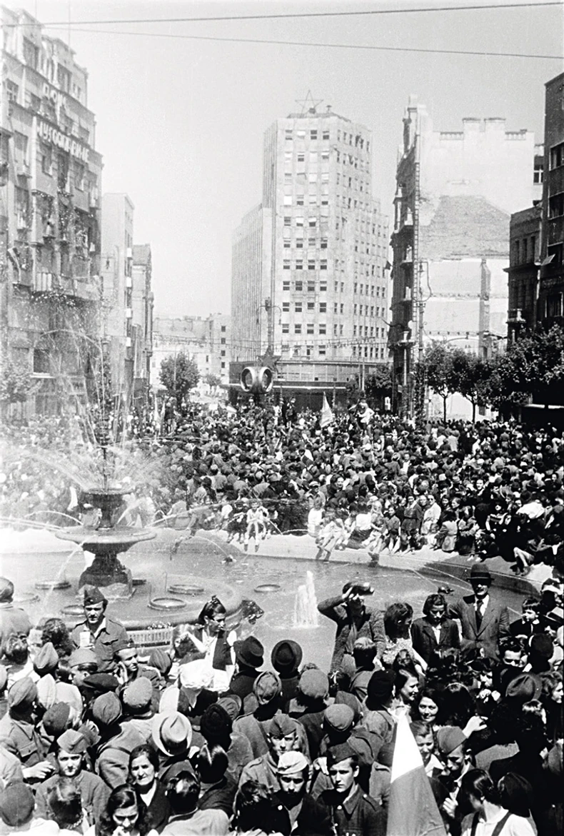 Proslava Dana Pobede u Beogradu, 9. maj 1945. 