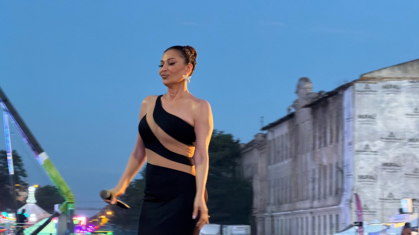 Ceca Ražnatović na koncertu u Rumuniji 