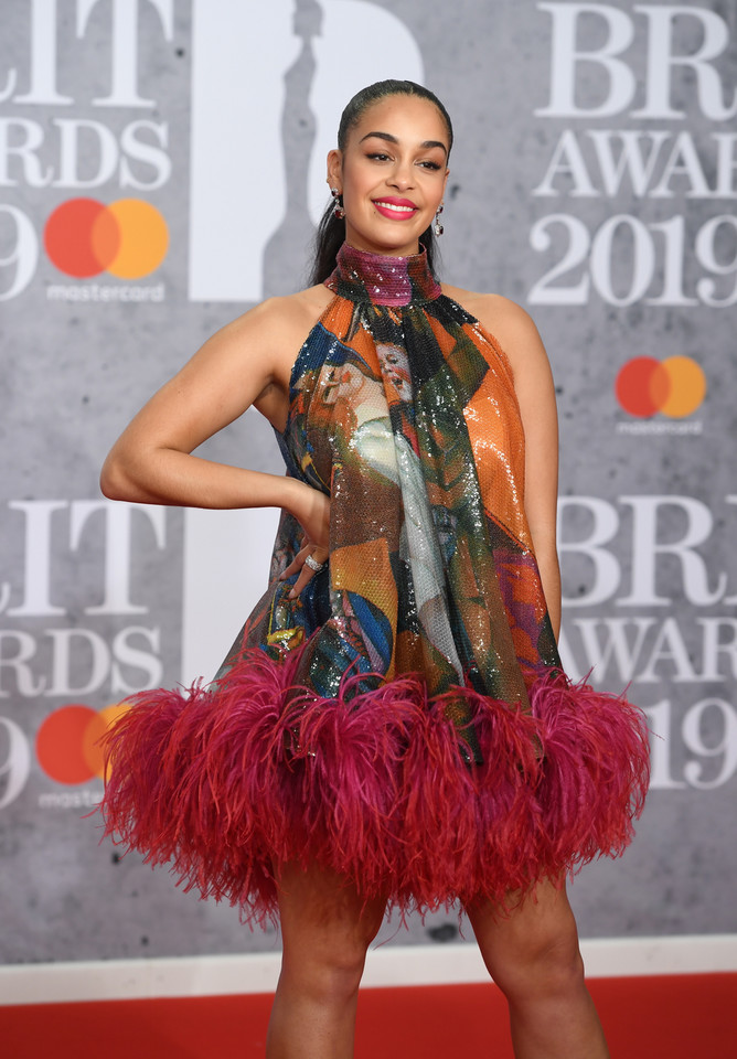 Brit Awards 2019:  Jorja Smith na czerwonym dywanie