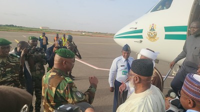 General Abubakar Abdulsalami, Sultan of Sokoto, Muhammadu Sa'ad Abubakar and other members of the team sent to Niger to dialogue with the junta were allegedly restricted to airport by military officers. [Wikki Times]