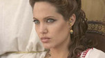 Noyce: Angelina Jolie "wie, jak skopać tyłek"