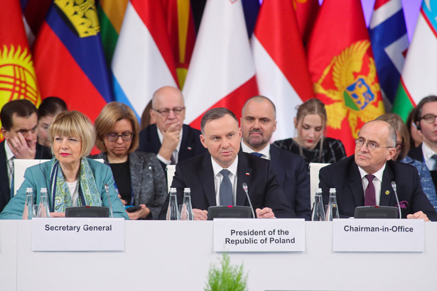 Łódź, 01.12.2022. Prezydent Andrzej Duda podczas posiedzenia Rady Ministerialnej Organizacji Bezpieczeństwa i Współpracy w Europie, zamykającej przewodnictwo Polski w OBWE w Centrum Nauki i Techniki EC1 w Łodzi.