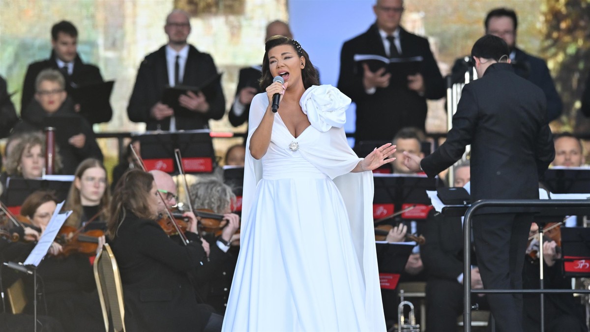 TVP zorganizowała koncert w dniu pogrzebu papieża. Tak reagują na oburzenie