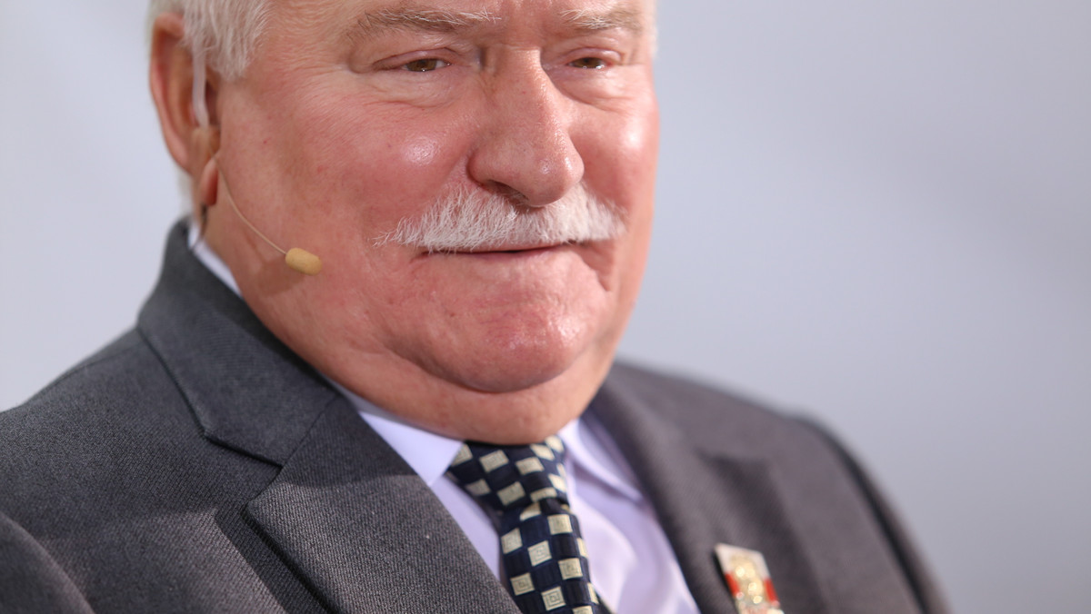 Były prezydent Lech Wałęsa złamał nogę i trafił do gdańskiego szpitala. Teraz, jak mówi nam Jarosław Wałęsa, czeka na dalsze konsultacje lekarskie. Niewykluczone, że Wałęsa senior będzie musiał przejść operację.