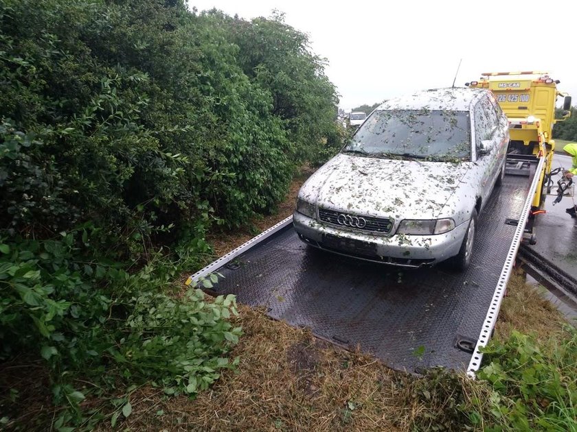 Tir pchał auto pana Bartka przez kilkaset kilometrów