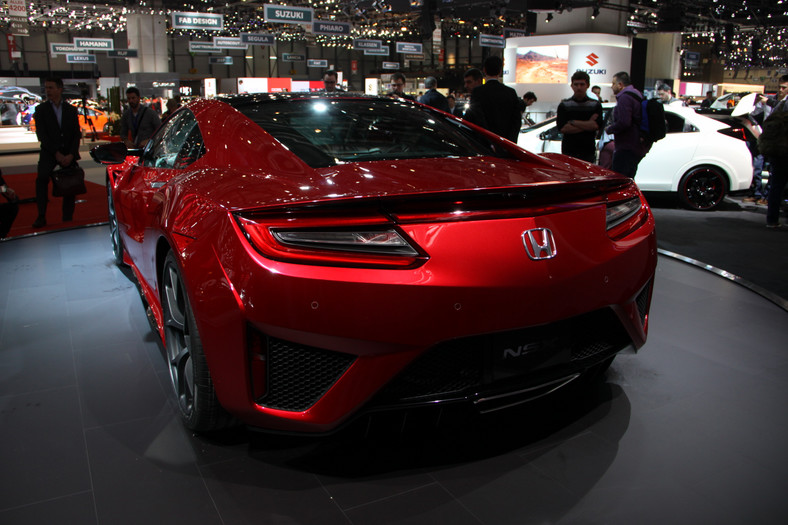 Honda NSX (Genewa 2015)