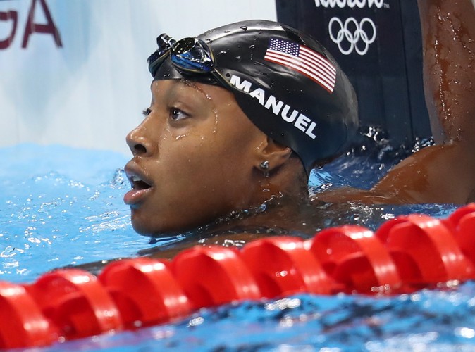 Simone Manuel pierwszą ciemnoskórą pływaczką, która zdobyła olimpijskie złoto
