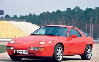 Klasyk dla fanów designu - Porsche 928