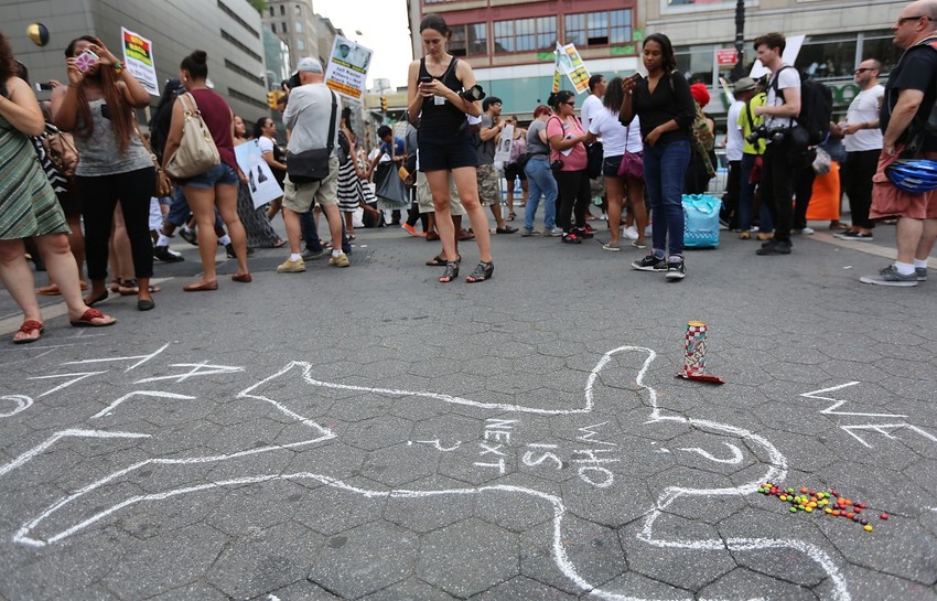 Njujorčani odaju poštu Trejvonu Martinu nakon današnje presude