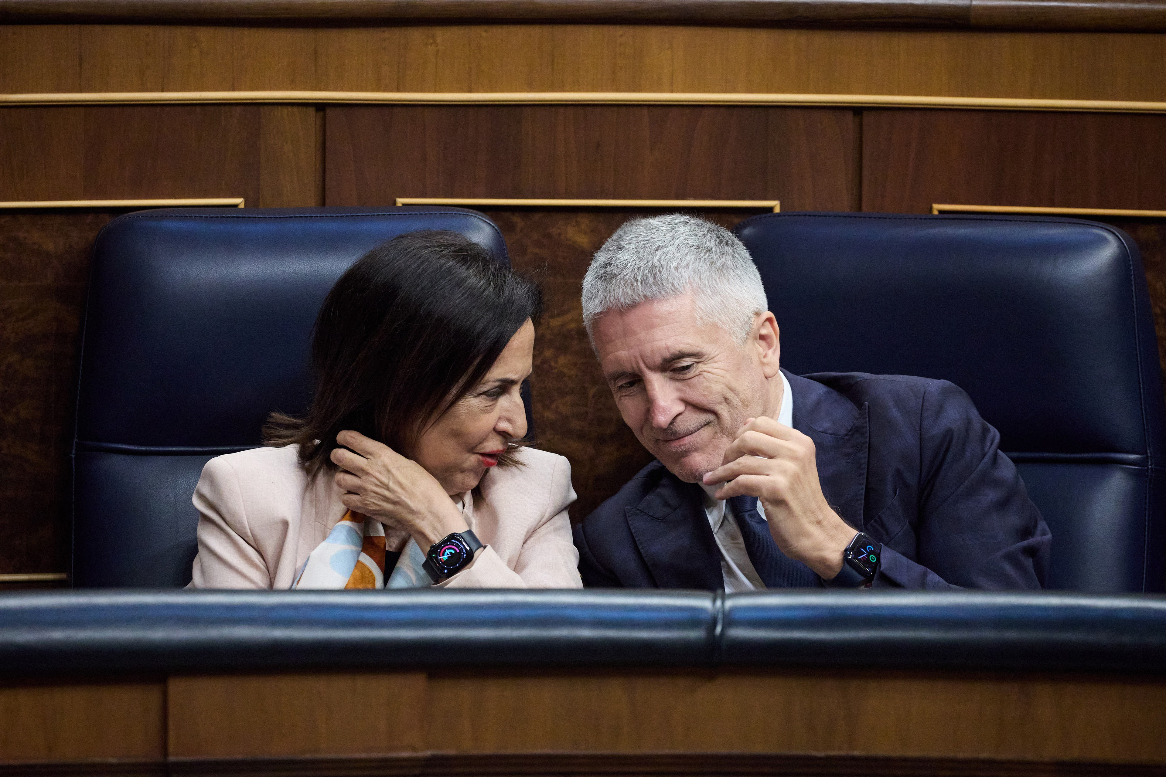 Interior defiende contrato Huawei tras críticas de Feijóo