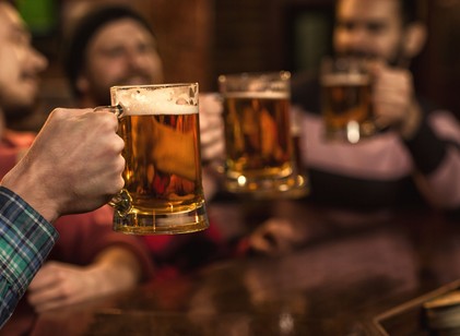 Egy korty sör, ami mindent megváltoztatott – a férfi nem hitte volna, hogy ezzel jelez a rák című cikk nyitóképe