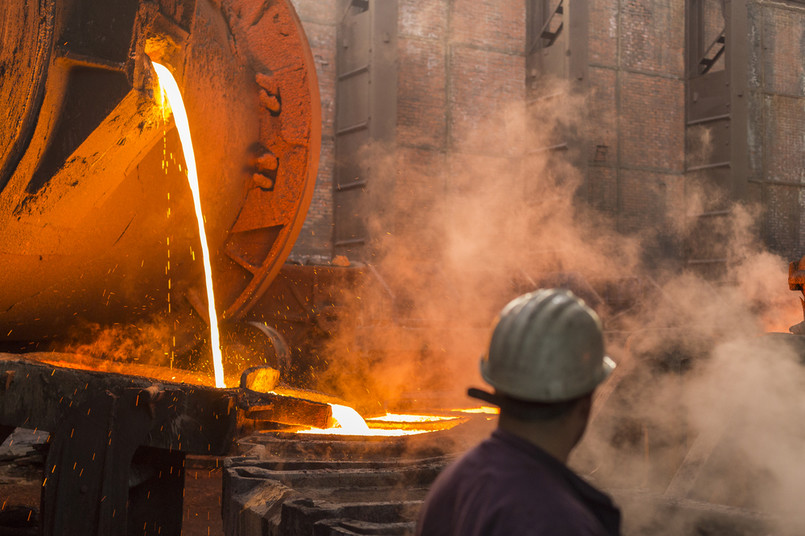 Obecnie Chiny są producentem 40 proc. miedzi rafinowanej na świecie - w 2018 r. wyprodukowały 9,3 mln ton tego metalu.