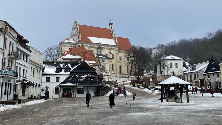 Kazimierz powoli budzi się do życia, ale na razie tylko w weekendy