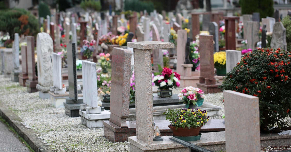 "Wieczny odpoczynek" tylko na 20 lat. Tyle kosztuje grób w 2025 roku