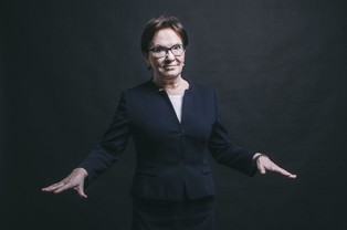 "Zrobiłam kawał dobrej roboty i nikt mi tego zabierze". Wywiad z Ewą Kopacz