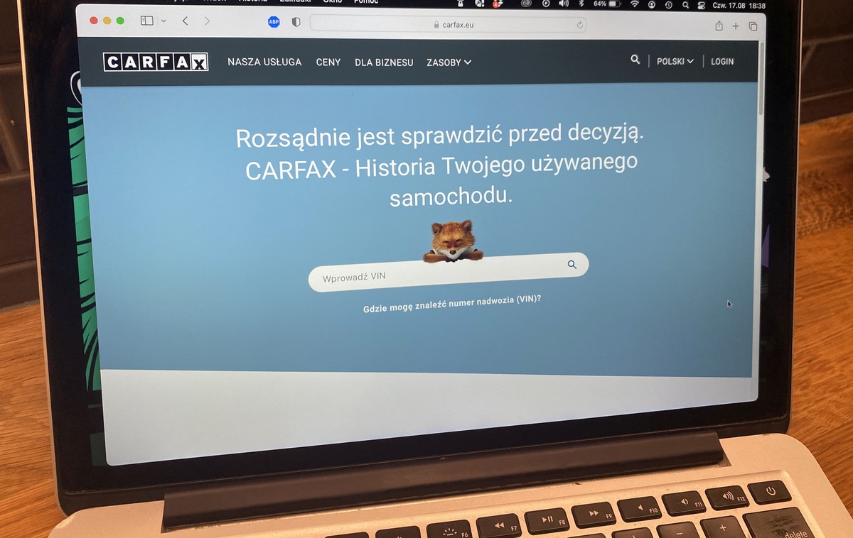 Raport z historii pojazdu: czy warto go kupić?
