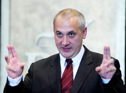 "ZOMO rozrobiło Schetynę jak spirytus"