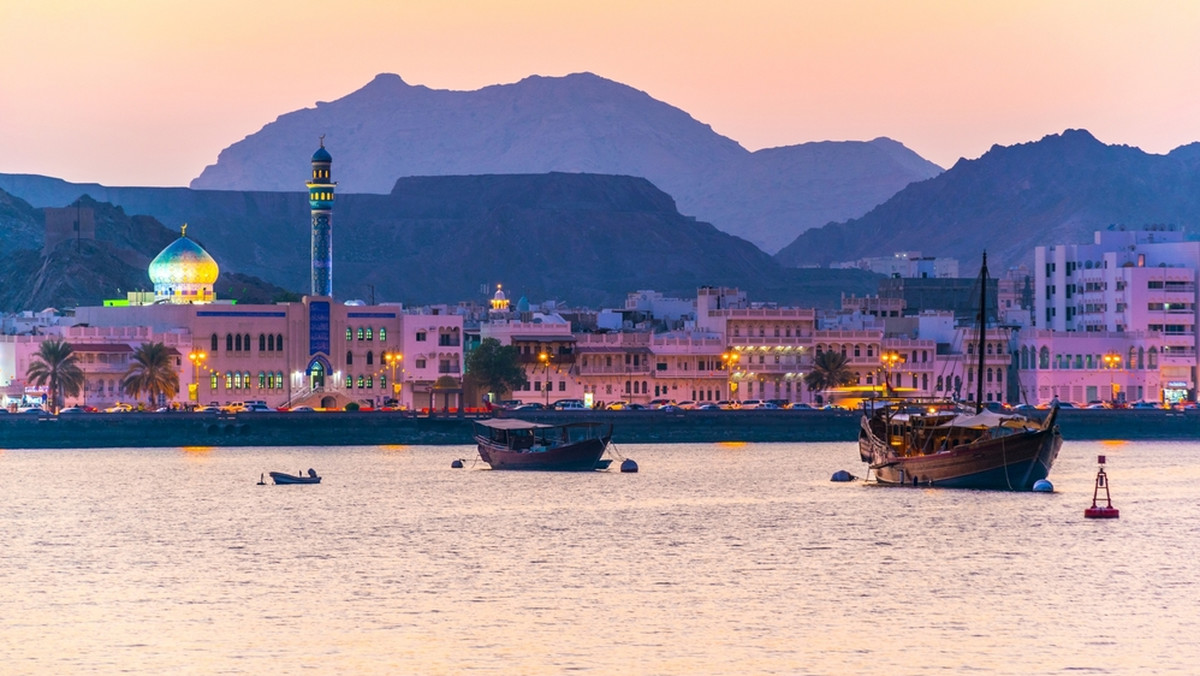 Oman – spokojne wakacje 