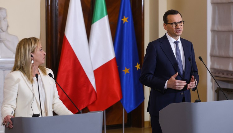 Ten aplauz potwierdza". Meloni wskazuje Morawieckiego do przejęcia prestiżowego stanowiska