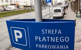 Minister apeluje do samorządów o zawieszenie opłat parkingowych 