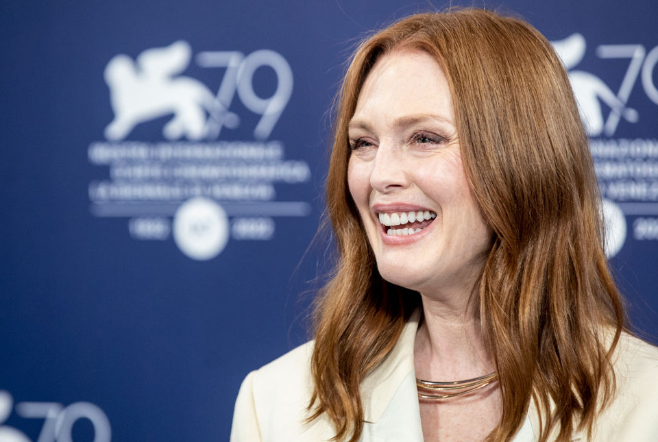 61-letnia Julianne Moore na Festiwalu Filmowym w Wenecji